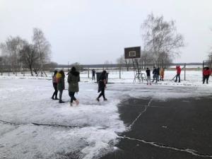 Délelőtti udvari szösszenet...❄️⛄️